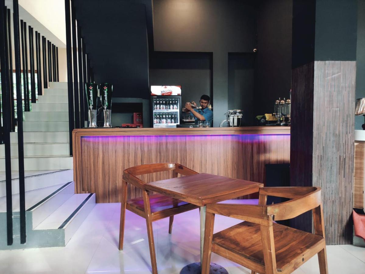 Onesouth Boutique Hotel Pulau Merah بانيووانجى المظهر الخارجي الصورة